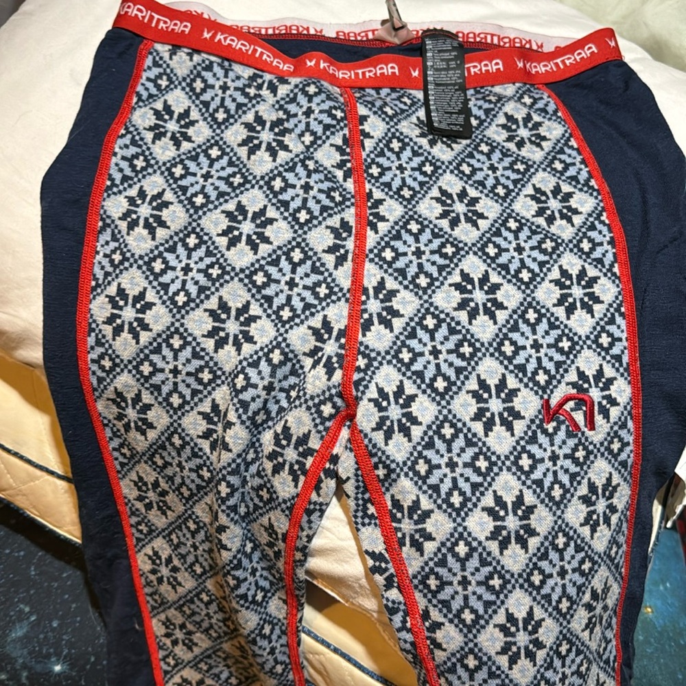 Karitraa base layer pants 100% wool